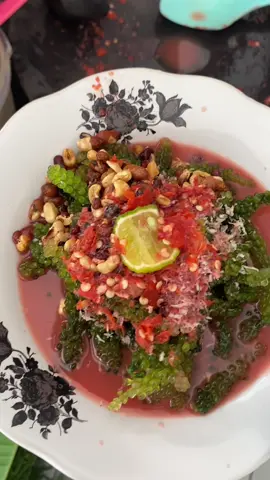 READYY RUJAK ANGGUR LAUT SUPER FRESHHH 😍😍  Only 10K / Porsi  Yuk Cus Ke Warung Mennari  📍Jl. Kroya No 10 Kesiman  ⏰ 09.00 - 17.00 WITA  📞 087861914462  Buka Setiap Hari,  Tersedia di Grabfood, Gofood dan Shopeefood ✨  #bulung boni #anggurlaut #rujakbulung #warungmennari #warungrujak 