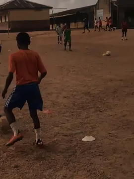 #football #tiktokfootballacademy #europesoon🙏🤲💯 #tiktokviral #passion #CapCut #viralvideos 