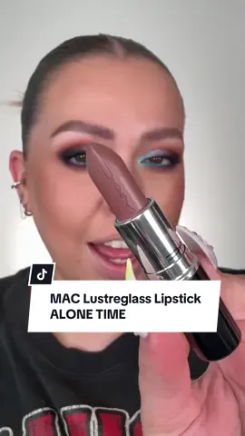 ALONE TIME! #MACLustreglassLipstick @maccosmetics @M·A·C Cosmetics Canada #lipcombo #maclipstick #MACLipglazer 