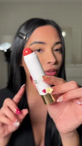 Reseña a una marca Venezolana?  OMG 🥺🇻🇪 Probemos la marca de Elizabeth barich ❤️  Les dejo las información del concurso al final 👀  @Elizabeth barich  #barichbeauty #venezuela #maquillaje 