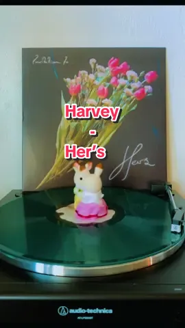 7 years ago today Her’s debuted their ‘Invitation to Her’s album,’ my favorite album from them and def one of my favorite albums O.A.T!😭💖💐 #invitationtohers #hersband #Hers #indiemusic #calicocritters 