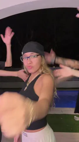 NOS VEMOS HOY EN STREAM 10:00pm hora miami 🫦