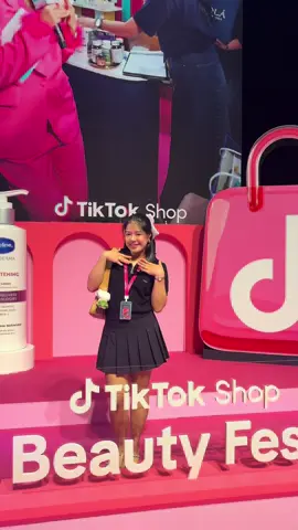 I Love TikTok ก้เพราะแบบนี้แหละ จัดงานเริ่ดๆให้เหล่า Creator Seller ตลอด วันนี้คือสนุกมาก บอกเลยว่าเล่น platform TikTok ไม่ทีผิวหวังแน่นอน #tiktokshopbeautyfestth #tiktokbeautyfest #tiktokshopbeautyfest #creator #tiktokshop 