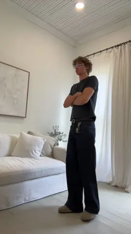 so ready for football season🙏🏼🏈 . . . @Pool House New York  #myoutfit #myoutfittype #rawdenim #clogs #jesuslovesyou 