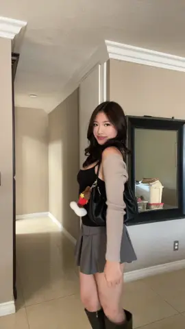 if you didnt already…buy this cute purse that matches with everythinggg #purse #fit #outfitinspo #skirt 🦭💗
