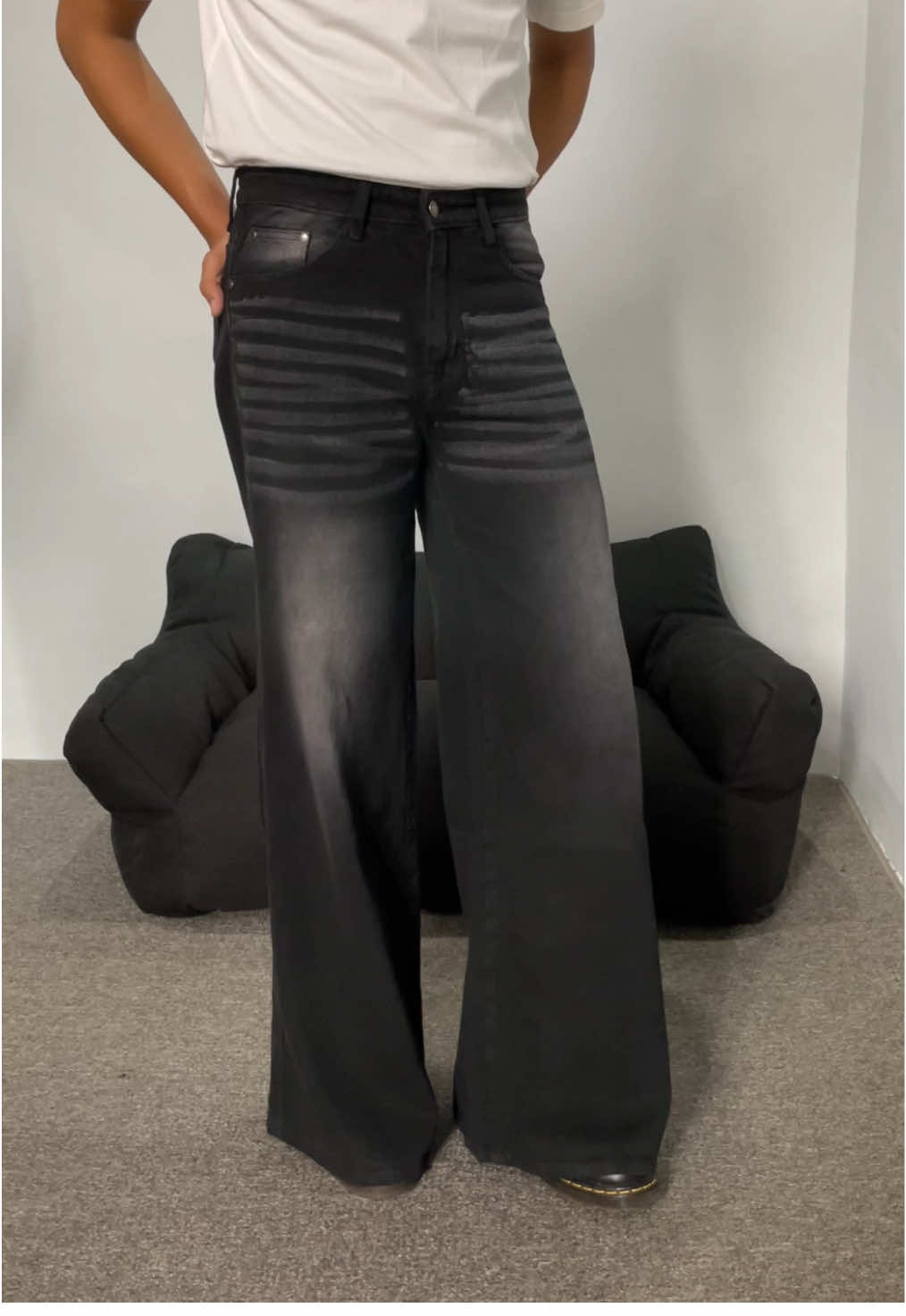 ini yang gw tunggu-tunggu, jiniso bikin celana BOOTCUT DENIM beneran cakep guys @JINISO JEANS  #jiniso #jinisoemangkeren #jinisojeans 