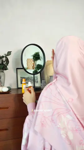 This isn’t your basic Vitamin C! It’s next-gen skincare. Press to activate and let your skin glow with radiance ✨ #SkintificMY @Skintific.my 