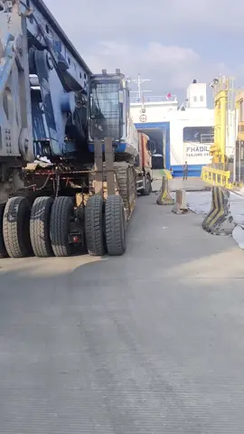 #kmptrimasfhadila #fypシ #trimasgroup ... terkawal dan terpantau aman monsternya.... 