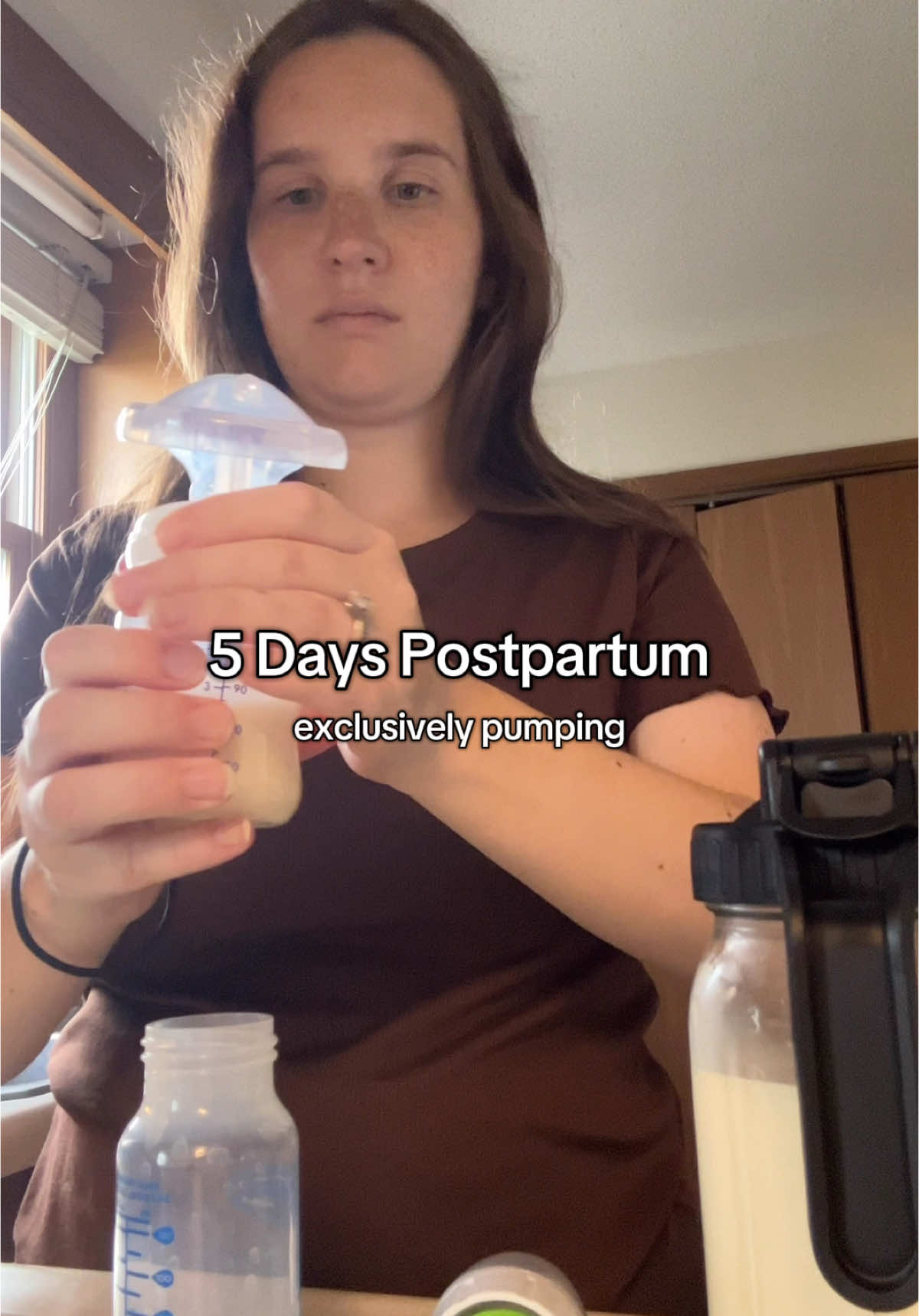 First pitcher of breastmilk packaged up for baby B 🧸  #postpartum #pumpingmoms 
