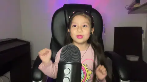 HOLA AMIGUITOS 💞 Voy a compartirles por aquí el video que YouTube no me dejó subir 😔 espero que les guste. Y gracias por los 500 suscriptores 💞 #asmr #kidsoftiktok #asmrvideo #kids #salome 