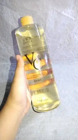 whitens dark spots, cleansing vitamins toner  #vc#cleanser#toner#kniyea #soothingtoner 