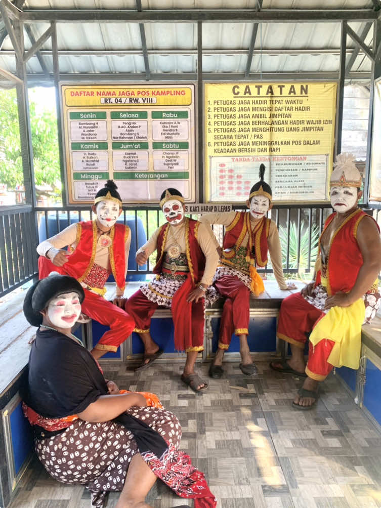 Punakawan rembukan, sing serius dadi guyu, sing guyu malah dadi pepeling😁#wayangjawa #punakawan 