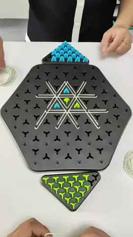 Chain Triangle chess #fyp #chess #boardgame 