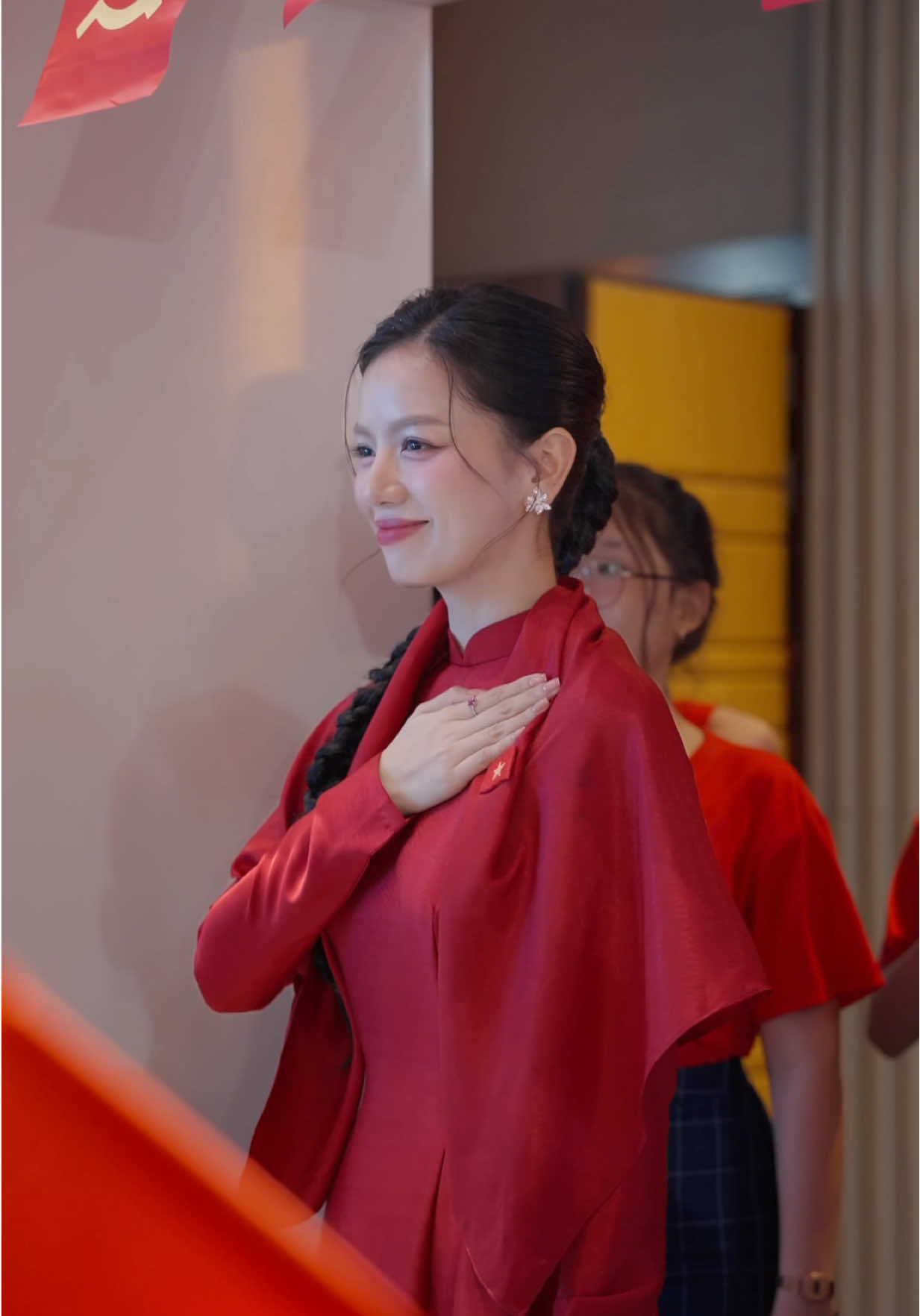 Cho phép Hồng luỵ một chút ❤️ - Cả nhà đã ra rạp xem Mưa Đỏ chưa? #MuaDo #DienanhQĐND #Galaxystudio #fyp #LeHaAnh 