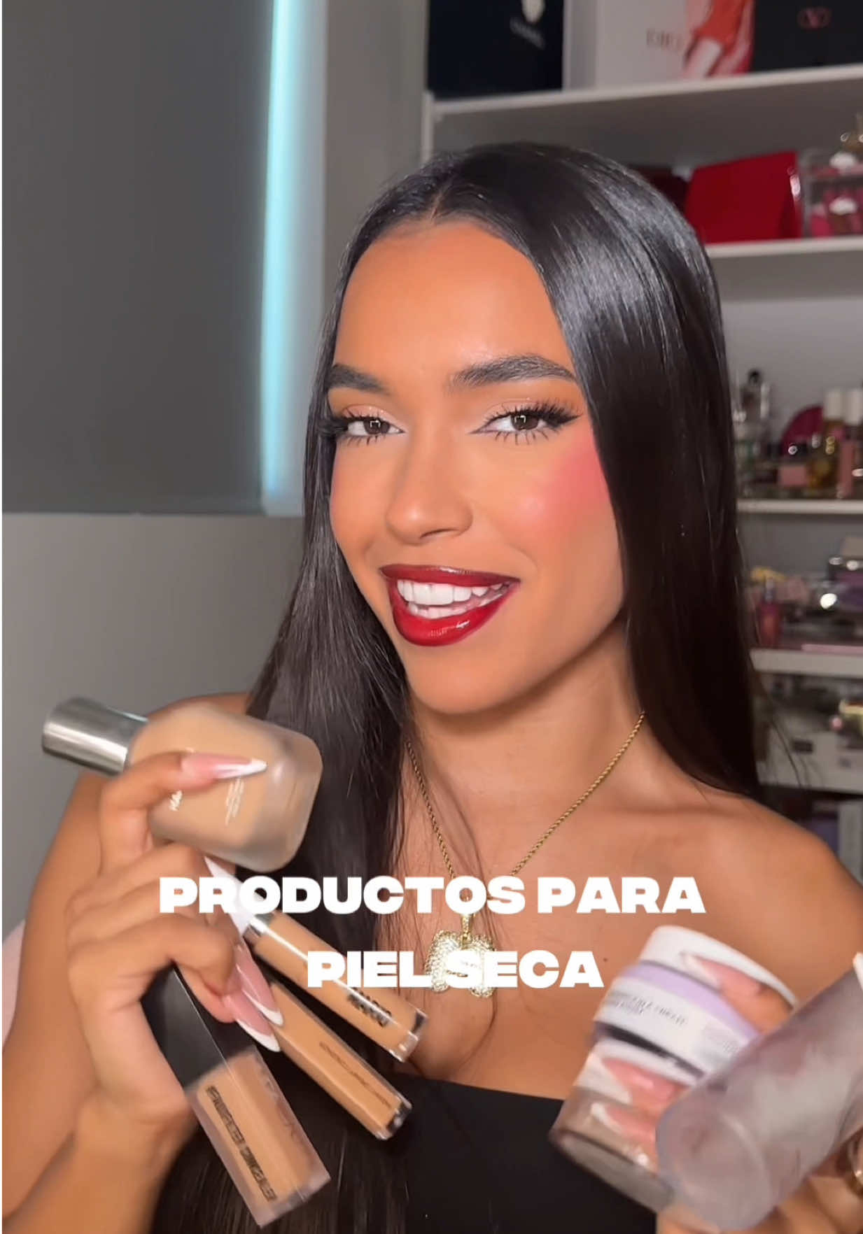 Maquillaje para piel seca ✨💗 les debía esta versión y para pieles grasas lo encuentran en mi perfil 💗  @TIRTIR Inc. @TIRTIR INFLUENCERS @hudabeautyshop @Huda Beauty @Hourglass Cosmetics @Tatcha US @Haus Labs by Lady Gaga   @Armani beauty #makeuptutorial #makeupfordryskin #makeupforbeginners #makeuptutorial #makeupinspiration 