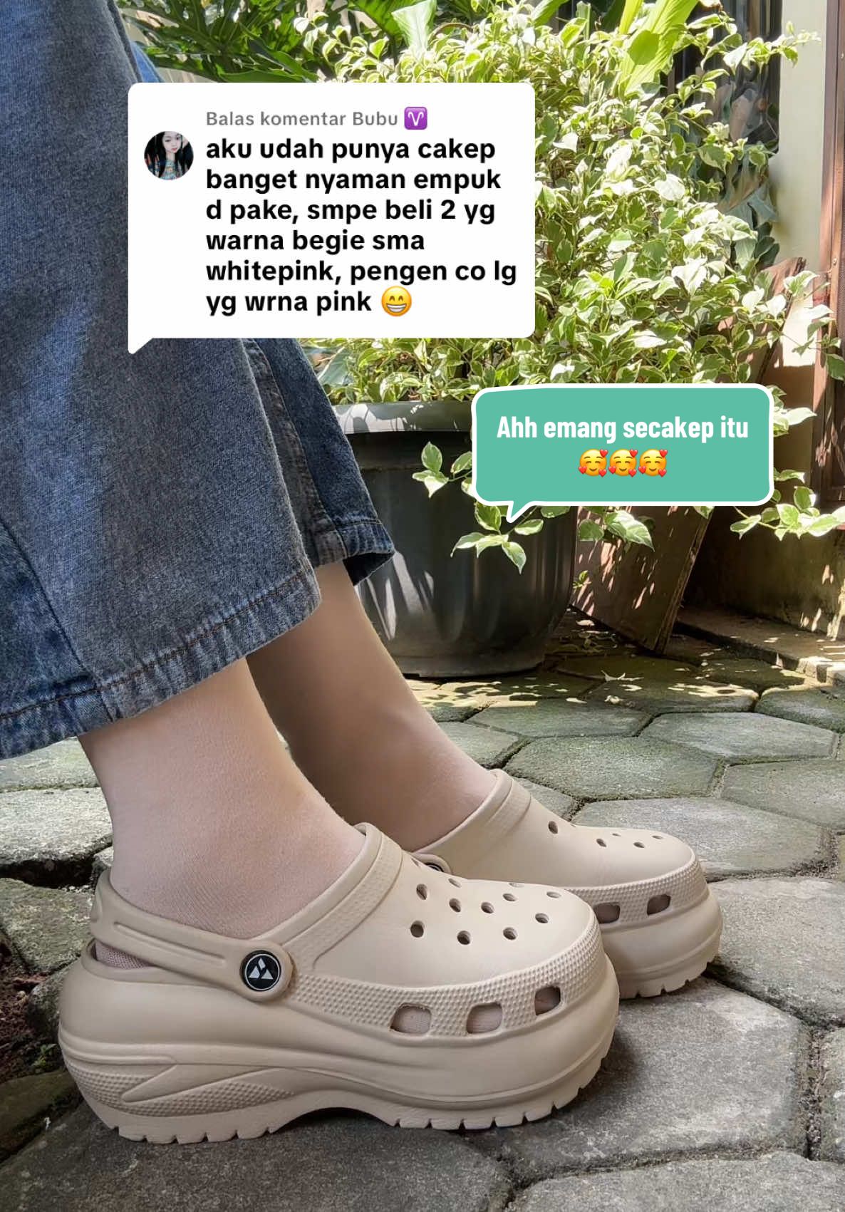 Membalas @Bubu ♈ Sandal Baim, sandal Fuji, sandal wanita Korea dari Derta tinggi 7cm nyaman di kaki, harga ambyar, bahan Eva Rubber, lentur, empuk, enteng, awet, antislip pas banget di pakai saat musim penghujan jadi aman, harga promo ambyar !Segera Co supaya dapat harga special #sandalbaim #sandalfuji #sandalbaimlucu#sandalbaimtinggi #gajiansale      