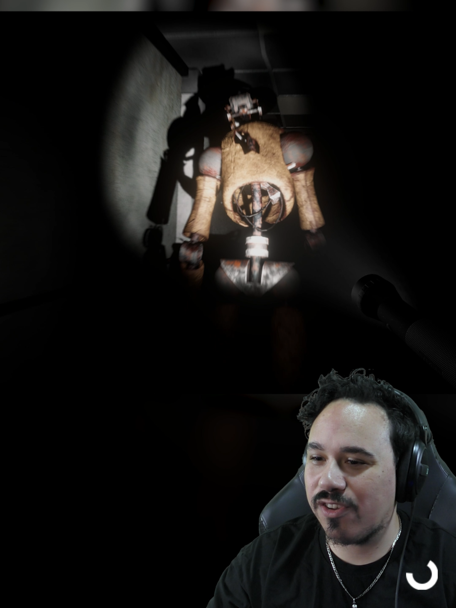 Can I make it out of here? #vigil #gaming #scarygames #funny #dontblink