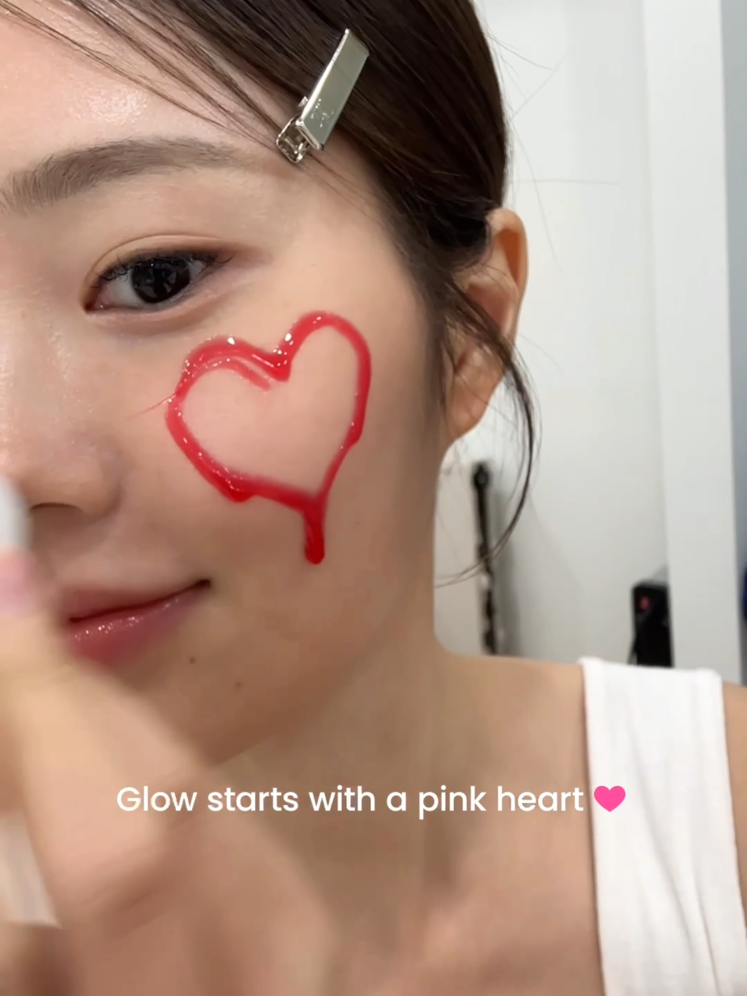 Glow starts with a pink heart 💕 #cosrx #cosrxus #peeloffmask #peelinggel #ahabhaphalha #unclogging #pores