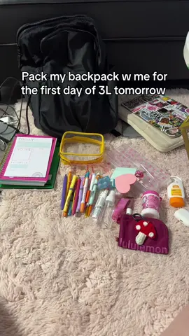 Normally I’d have at least 3 big law textbooks too 🤣🤣 #3L #3lol #michiganstate #lawschool #lawstudent #law  @Dollar Tree @lululemon @Summer Fridays @laneige_us @BIC @Sol de Janeiro Inc @ListerineOfficial @apple @dell 