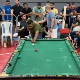 Maycon é fera na sinuca 🎱 