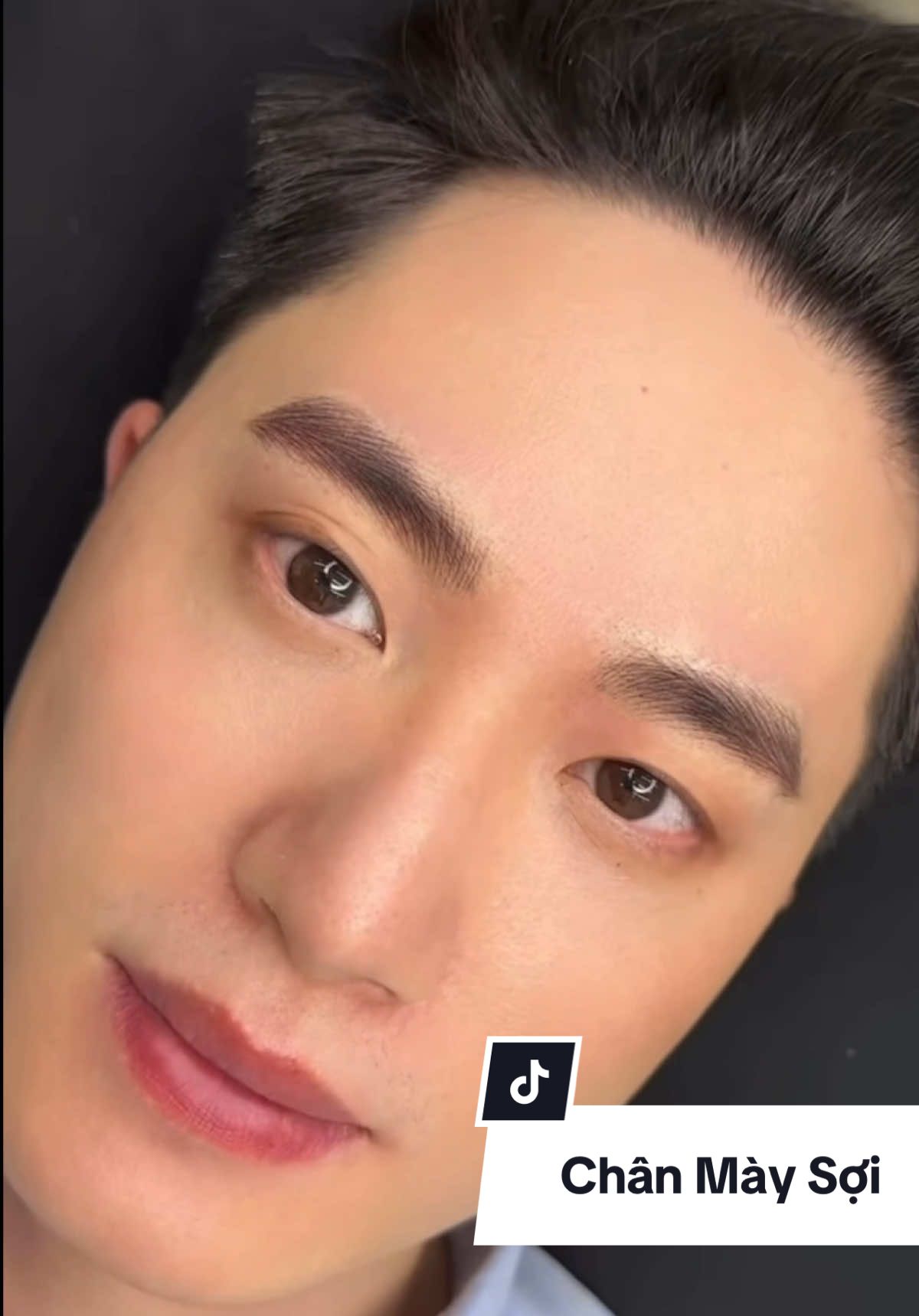 Anh khách đẹp trai cùng bộ chân mày sợi nam tính và tự nhiên #dieukhacchanmaynam #dieukhacsoinam #chanmaysoinam #chanmaynamphongthuy #soihairstroke #browmen #lamdepnamgioi #phunxamchanmaynam  @ANH CHỦ PHUN XĂM_TÂN BÌNH 