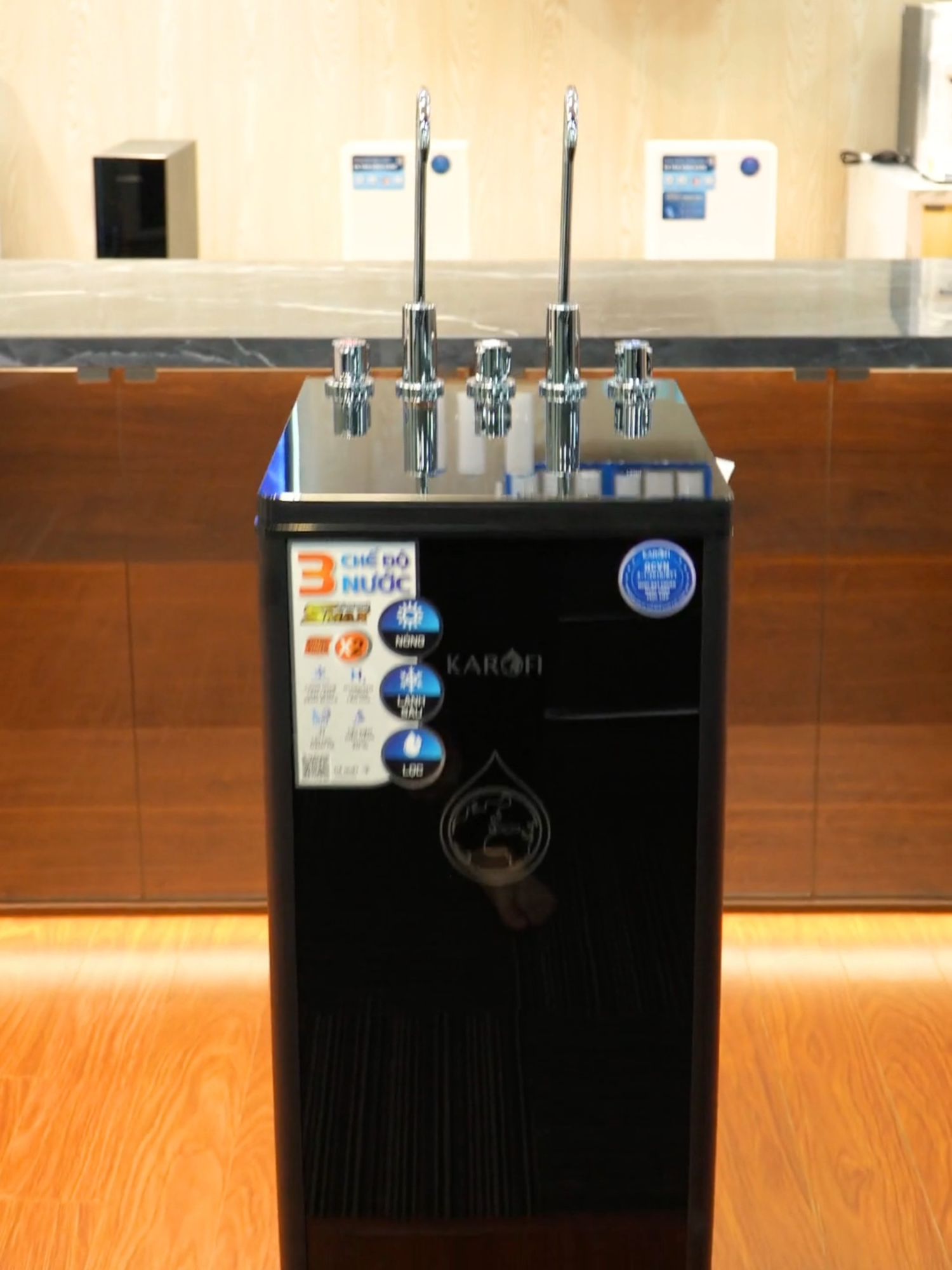 Máy lọc nước nóng lạnh D66 11 lõi, tiết kiệm điện năng với công nghệ bảo vệ nhiệt đa lớp #karofi #maylocnuoc #maylocnuocnonglanh