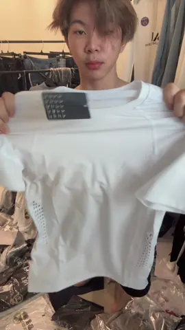 មានវិញហើយបងៗ😜📥🚚#មានស្តុកស្រាប់🛍📌 #OOTD #gymshark 