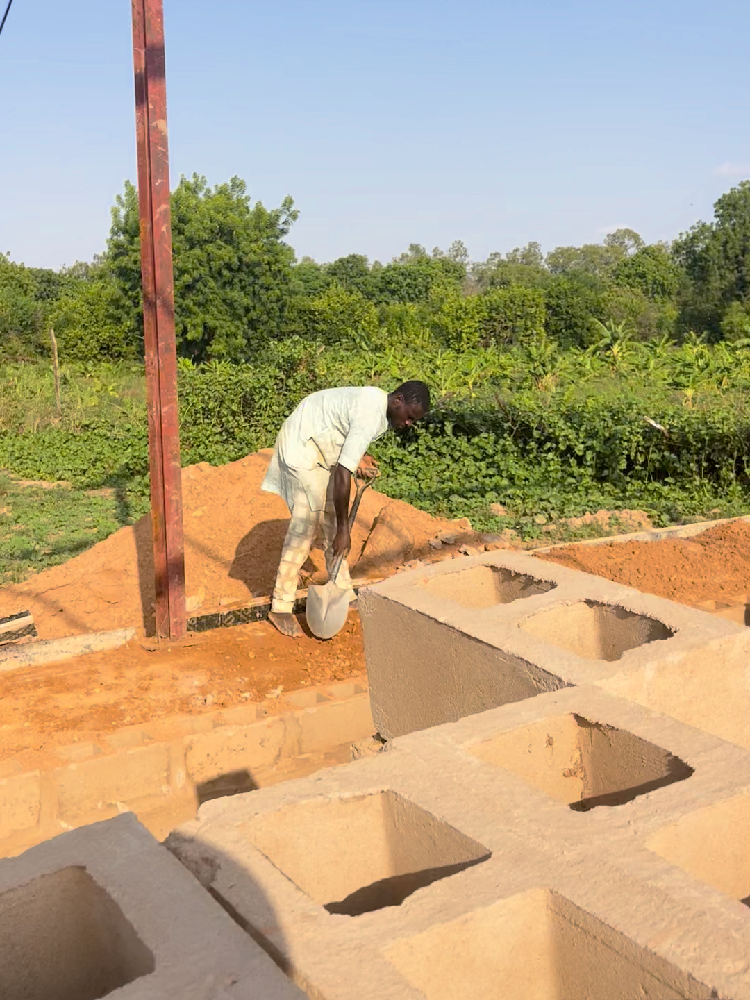 Customers farming is building #poultryfarming🐥🐔 #chickencage #chicken #poultrycage #layercage #factory #eggs #layer #egg #factorywork #installationvideo #manureremoving #installation #ventilation #loading #customervisit #customersite