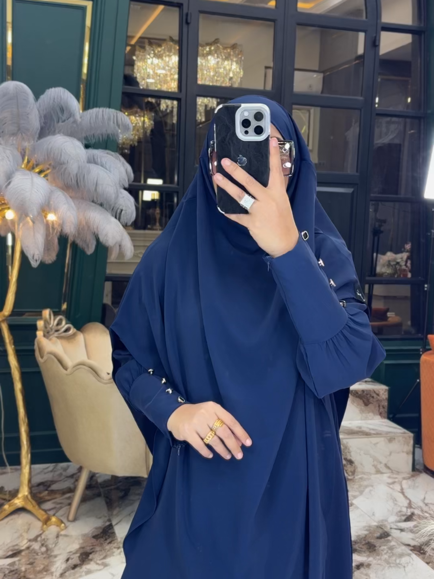 Ini dia #gamisumroh terbaru dengan desain simple dan nyaman banget dipakai, udh #gamisantiuv readystok bisa cekout sekarang juga yaa.. 