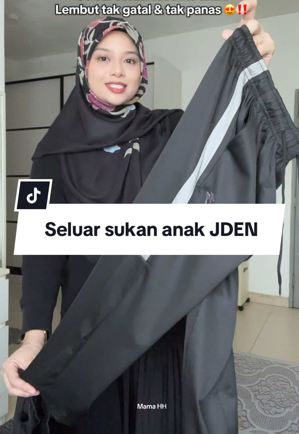 Design pun cantik2 boleh beli campur2 👍🏻 berkualiti & harga mesra poket 😍 #seluarsukananak #seluarsukanbudak #kidstracksuit #kidstrackpant #seluarbudak #seluarsukan #jden 