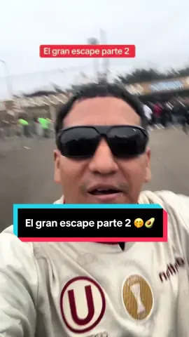 Valió la pena la escapada gente 🤭 pero tengo un sabor amargo por este empate y mal arbitraje de ese cun…🤣  ahora que pasará cuando llegue a casa ? 👀👀 #universitariodedeportes #jhonnyportela07 