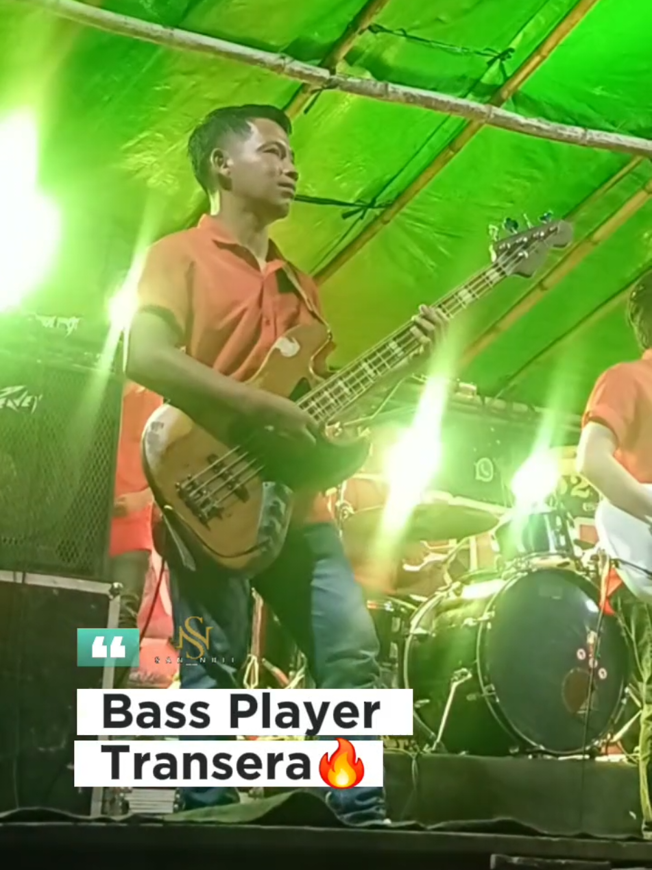 Membalas @andydaryel04 yo bang #f #transeraband #bassist #bassplayer 