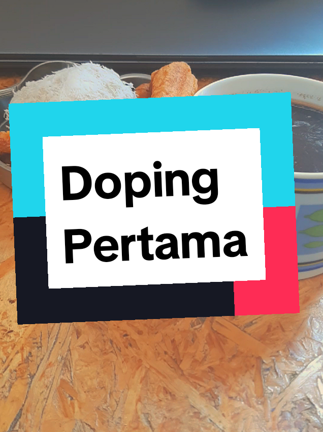 doping pertama menjelang siang di awal pekan yang tidak terik #KopiNusantara #CoffeeLovers #CemilanSeruID #KopiDanCemilan #CoffeeAesthetic 