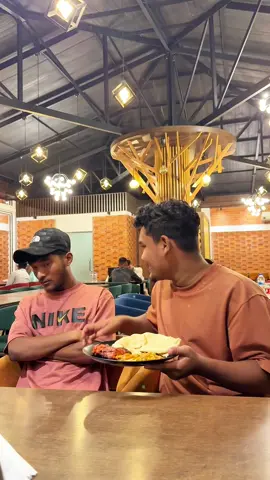 মুখে দেওয়ার আগে ই বিল বলে দিছে।   #mmmahin__voice__of_rakib #ComedyReels #FunnyTrends #owntrend 