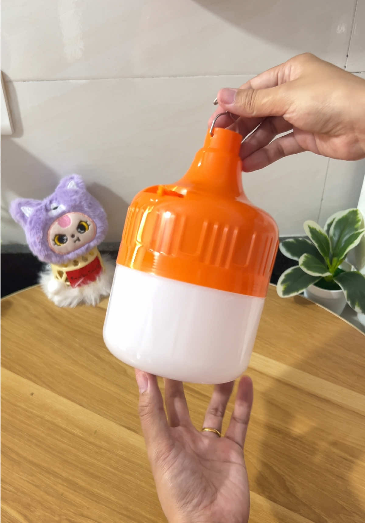 Nhà nào cũng nên dự trữ 1-2c các bác ạ . Phòng trừ khi cúp điện nha#xuhuong #bongdentichdien #bongdentichdien150w #bongdentichdien200w #tranghatay96  @Trang Hà Tây 96 