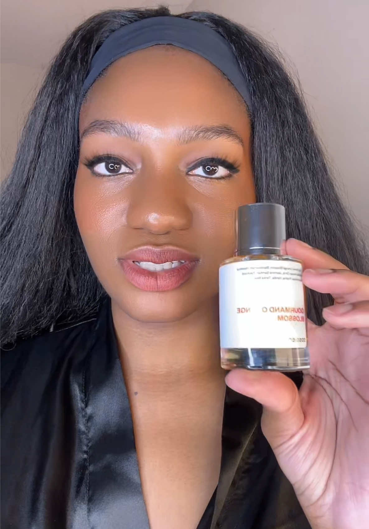 If you like affordable perfume that lasts all day, especially for back to school, you need Dossier in your life! My favorite scent from them is 