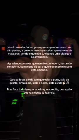Eae, vai viver ou fingir que está vivo?