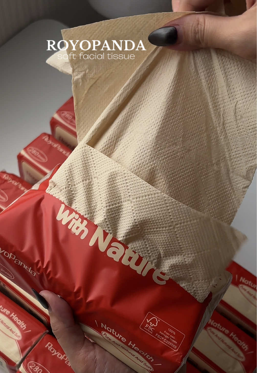 Stocked up with this soft facial tissue 🧻 10 packs x 280 sheets each ✨ sulit!  #tissue #facialtissue #softtissue #tissuepack #dailyessentials 