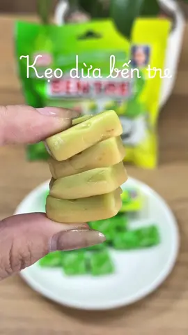 Kẹo dừa bến tre đang rẻ quá trời nè mấy bà ơi #keoduabentre #keodua #keoduabahaito #xh #trend #food #viral #anvat #trending 