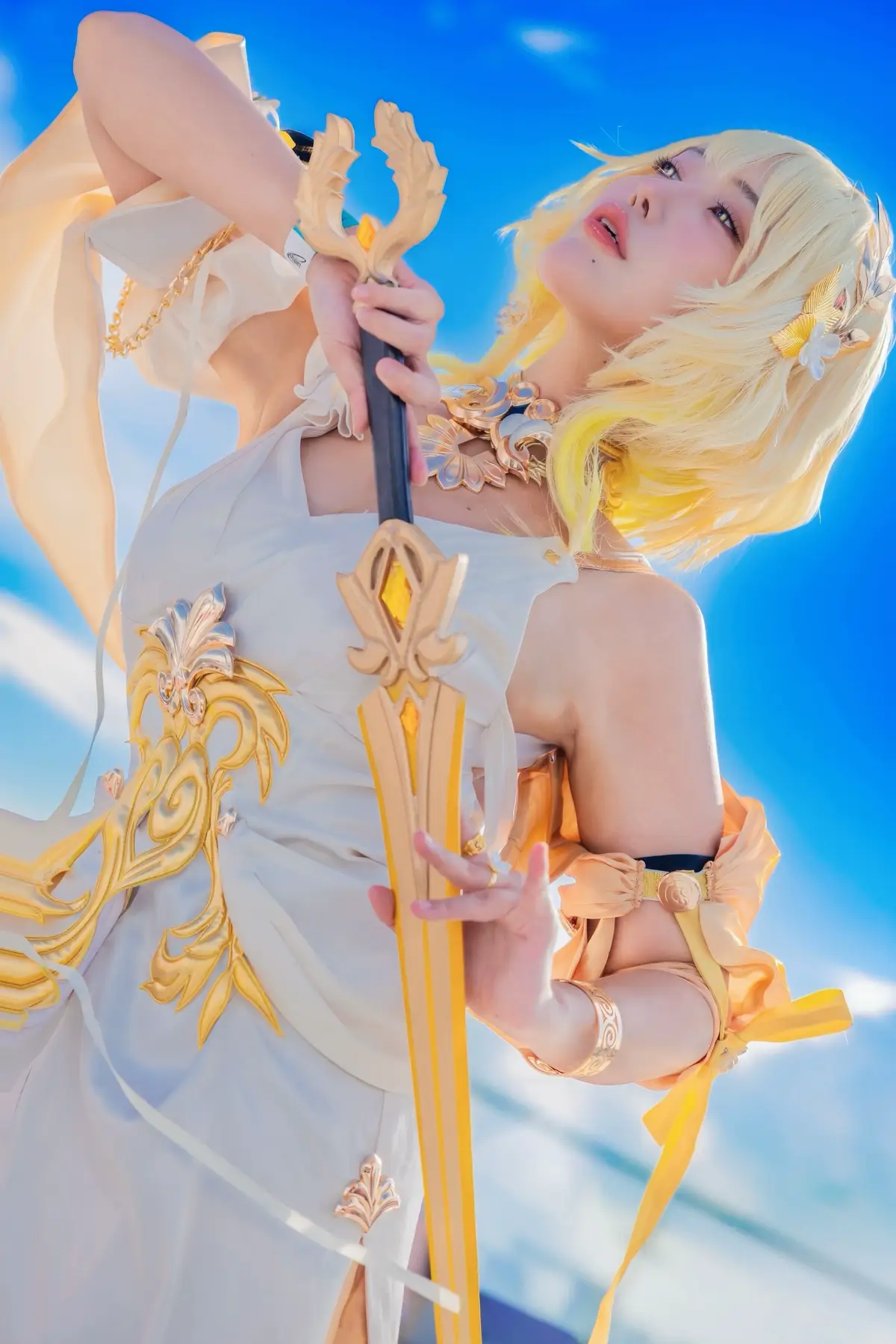 今後ネットニュース載るので是非見てください！！ 今はコスプレイヤーでもあり、インフルエンサーで活動してます！！ 配信ではまったり配信して居心地のいい枠🥰 これからも活動を応援してくれたら嬉しい(*≧∀≦*) たくさんの人に知って貰えたら嬉しいな♥️ これからも頑張ります(ง •̀_•́)ง Instagramは白石りあでチェックしてね💕︎ #拡散 #おすすめ #コスプレイヤー 