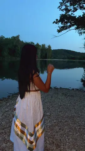 Absolutely love this song so much🤎✨ #nativetiktok #tiawood #everyone #viral #explorepage 