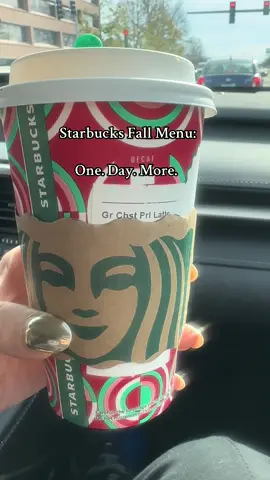 24 hours until that sweet PSL is coursing through our veins. the perks of being in the U.S. during autumn… #Starbucks #fallmenu #PSL #lesmiserables #PumpkinSpice #ChesnutLatte #Autumn #September 