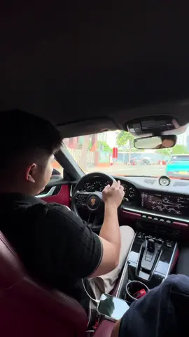 Porsche 911 vẫn là cái gì đó nó khác bọtttt #thuexetulai #bờmcar #porsche911 