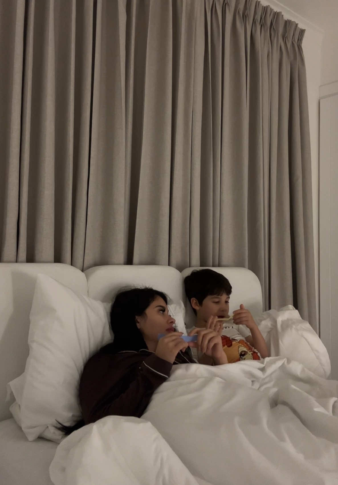 “Instruye al niño en su camino, y aun cuando fuere viejo no se apartará de él.” @Un Día A La Vez Rd 