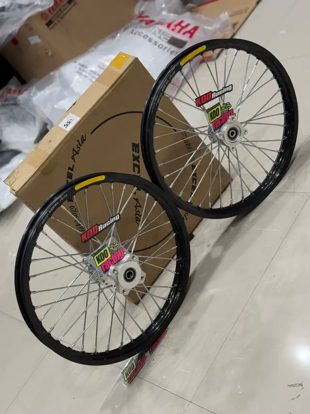 Meluncur Bau-Bau Sulawesi Utara, makasih bosku @IbnuQayyim 🙏🏻❤️‍🔥🚀 #kooracing #overtake_racingshop #mxking 