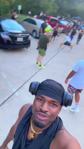 Go check out the headphone for running #Music #Songs #headphones #tiktokmademebuyit #Speaker 