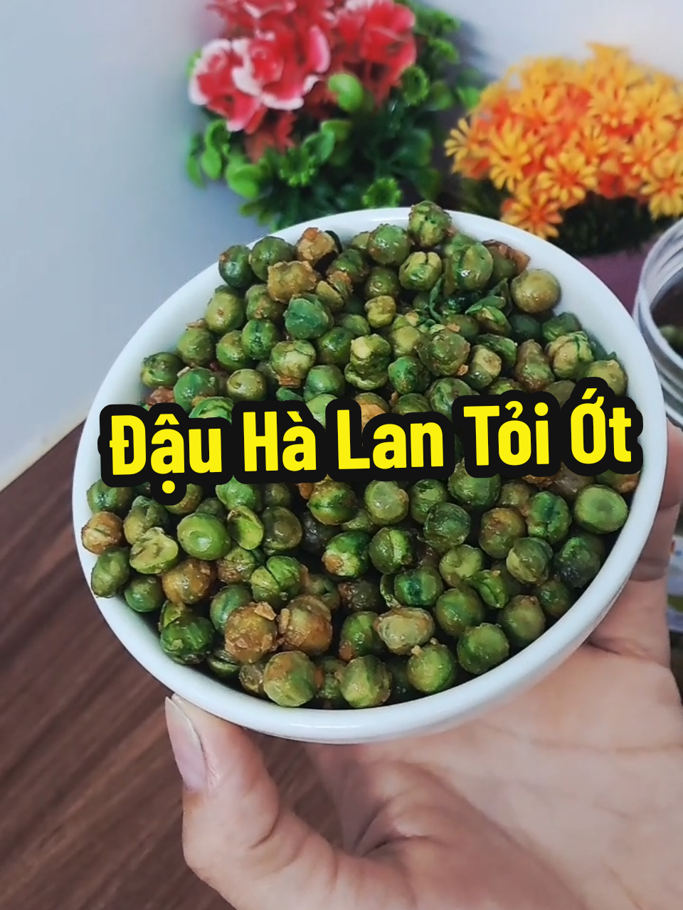 Anh chị nào mà có sở thích ăn vật thì đừng nên bỏ qua món Đậu Hà Lan Rang Tỏi Ớt này nhé.#dauhalan #dauhalantoiot #dauhalanrangtoiot #xuhuong 
