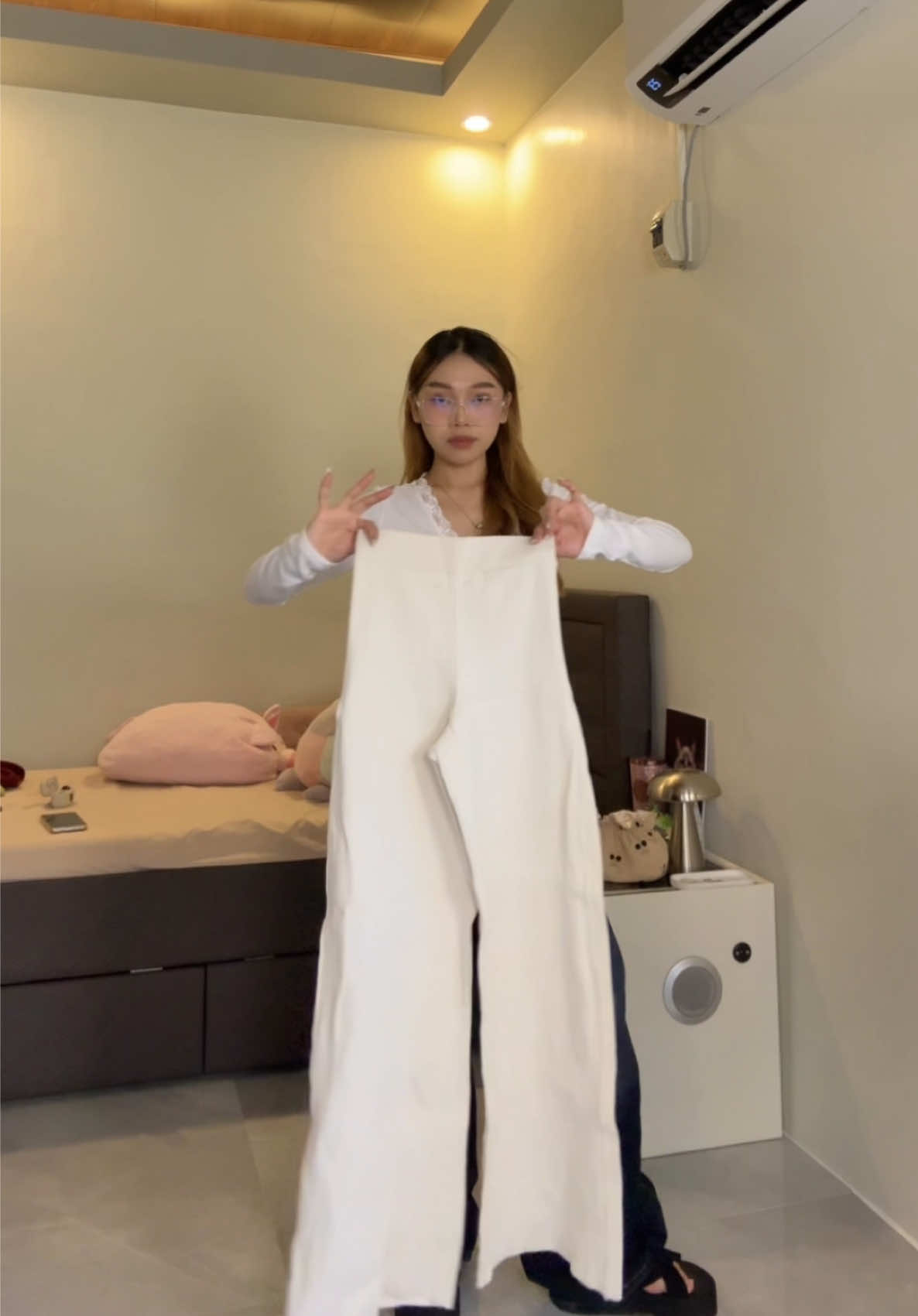mahaba for my height pero ang kapal ng quality ng trouser pants, mas perfect yung fit for tall girlies! 👀 #trousers #trouserpants #pantsrecommendation #knitted #trousersoutfit 