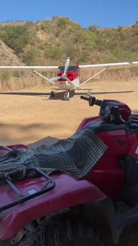 #avionetas  #avioneta  #cessna  #mevuelveloco  #fyp @Maximiliano Angulo 