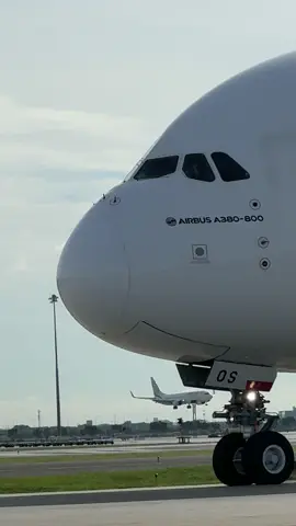 A380 Emirates airline #a380#airbusa380 #airplane 